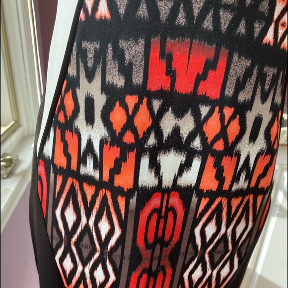 Geometric strapless dress - Picture 6 of 7